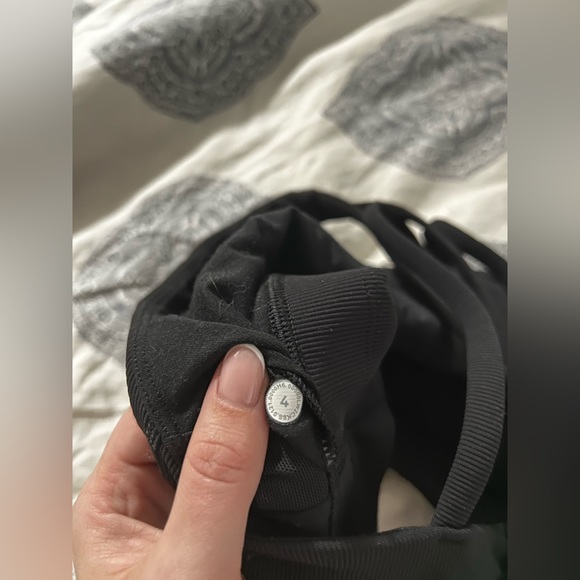 Lulu lemon high neck energy bra - Picture 3 of 3